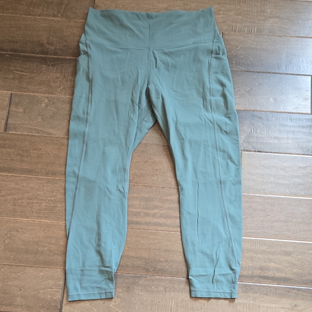 lululemon Align Pocket 7/8 Green Leggings